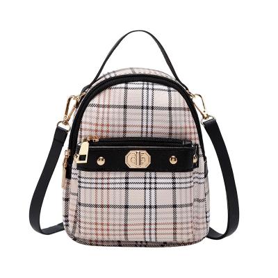 China Wholesale Fashion Rivet Designer Handbags Lady Messenger Bag PU Plaid Anti-theft Women Shoulder To Bag Feminine Handbag Women Backpack Bags for sale