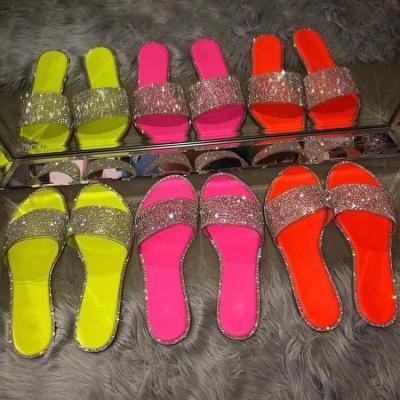 China Fashion Trend Summer New Arrival Designer Rhinestone Crystal Jelly Sandals Ladies Casual Womens Sandals Diamond Slippers Flat Slides With for sale