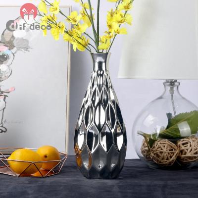 China Minimalist modern silver plated designed ceramic flower vase for home decor for sale