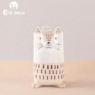 China Garden Decoration Minimalist Vase For Home Decor Cartoon Cat Shape Flower Pot for sale