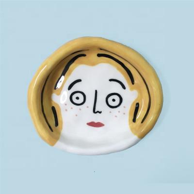 China Small Antique Multicolor Face Shaped Sundries Electroplate Craft Jewelry Trays Ceramic Dish for sale