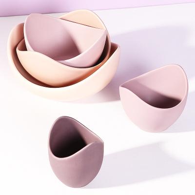 China 2021 Viable Hot Selling Nordic Ceramic Lotus Shaped Ceramic Bowl for sale