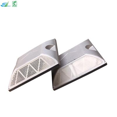 China Reflection Box Side Single Aluminum Road Stud High Visible Reflective Side or Dual Road Markers Available For Road for sale