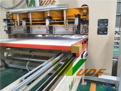 China Auto Short Cycle Lamination Line Melamine Hot Press Machine High Production Capacity for sale