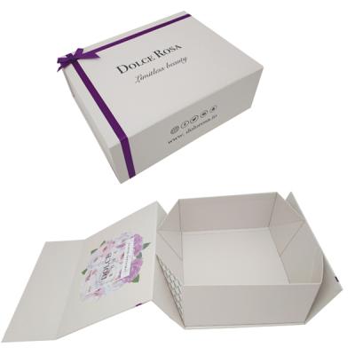 China LOGO Handmade Luxury Custom Cosmetics Gift Packaging Foldable Rigid Paper Box With Magnet Closure for sale