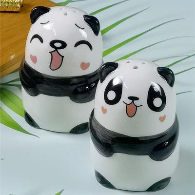 China Sustainable Novelty Gift Set Of 2 Panda Shaped Ceramic Kitchen Salt And Pepper Shakers for sale