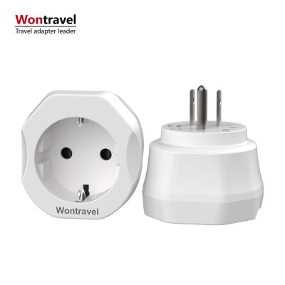 China New Design Commercial EU to USA Plug Universal Travel Adapter Power Socket Wall Outlet for sale