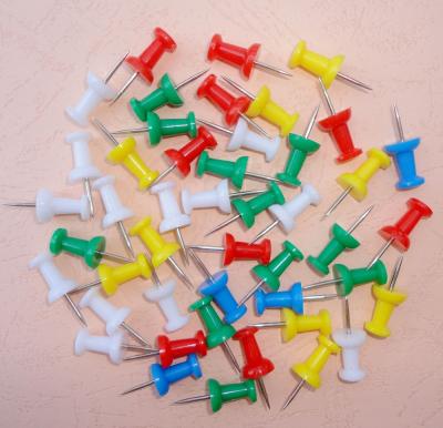 China Flat Push Pins Tacs 23*9CM Desk Teacher School Students for sale