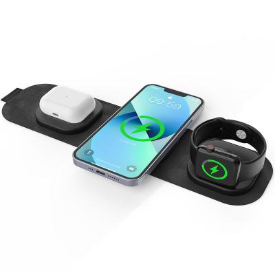 China 15W QI Wireless Charging Trending Products 2022 New Arrivals Travel 3 In 1 Wireless Charger Foldable Charger And Power Adapter Charger for sale