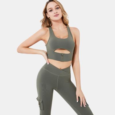 China Hot selling QUICK DRY two piece yoga set crack! crack! butt yoga set with pockets for sale