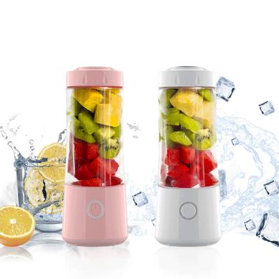 China Eco-friendly Luxury Portable Travel Mini USB Fruit Blender Electric Juicer Cup for sale