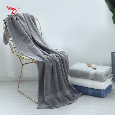 China 600 GSM 500g Comfortable Large Size Single White Gray Bath Towel 80*160cm For Bathroom for sale