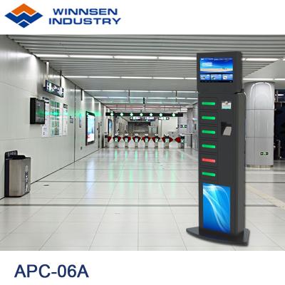 China 19 Inch Large Screen Digital Signage Cell Phone Winnsen Mobile Phone Charging Stations Lockers On Top Money Making Machine for sale