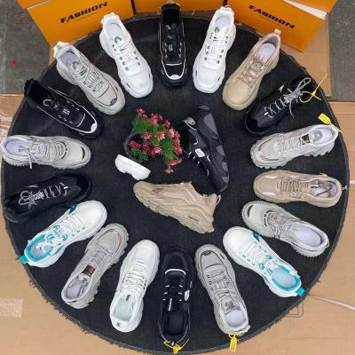 China Cushioning New Custom Luxury Sneakers Leather Sneakers Leather Breathable Shoes Men Outdoor Sports Shoes Mens Casual Running Sneakers for sale