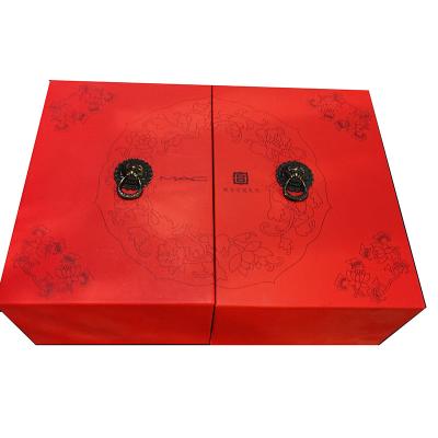 China Handmade Luxury Custom Logo Black or Gold Foil Paper Box Christmas Gift Cosmetic Packaging Box Gift Box for sale