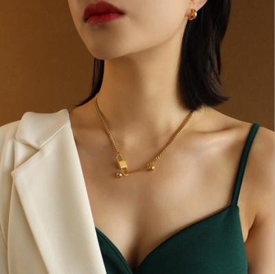 China CLASSIC Lock Choker Waist Necklace Titanium Steel 18K Gold Bangle Master Jewelry Set for sale