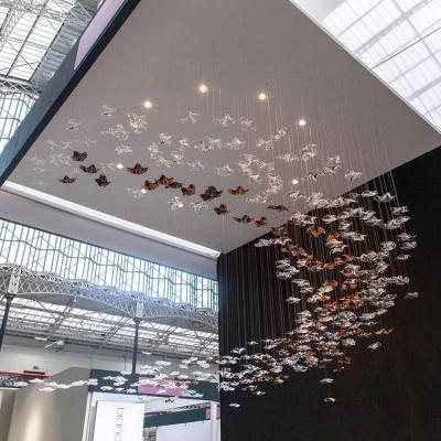 China Modern Fallen Glass Leaf Art Installation Hotel Chandeliers Hall Chandeliers Ceiling Decorations Lamps Decorative for sale