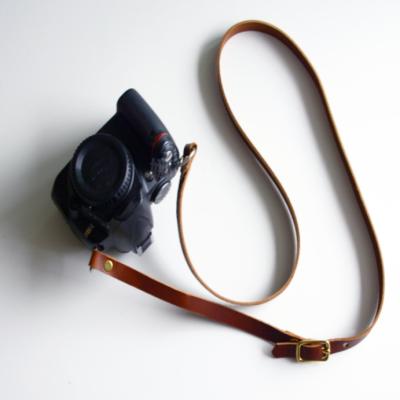 China 2021 Popular Outdoor Customized Comfortable Genuine Leather Single Shoulder Camera Strap for sale