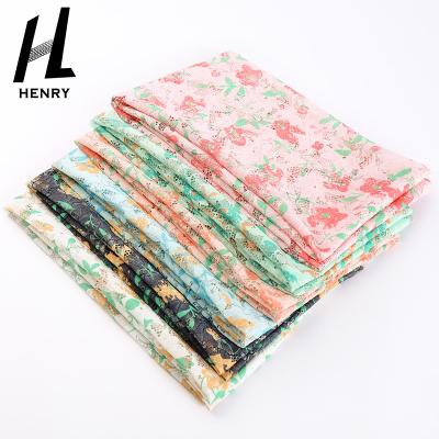 China Factory Outlet Polyester Textile Floral Pattern Fast Delivery 100% Fast Delivery Flower Design Lace Up Fabric For Sewing Apparel for sale