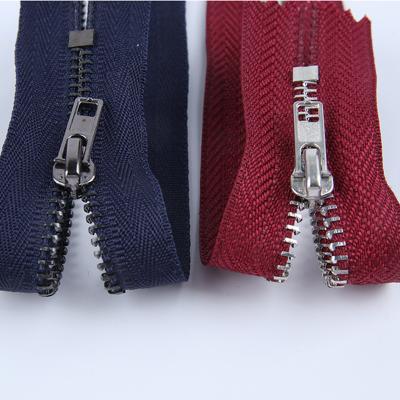 China Workable Factory Stock Metal Zipper High Quality Gold And Silver 3# 5# Y Teeth Metal Zipper For Wallets/Bags/Coats for sale