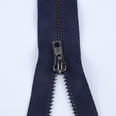 China Garment Dressing Accessory Gold Y Stuffed Open Prongs Alloy Slider Matel Zipper For Dress&Handbags for sale