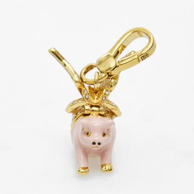 China Wholesale Fashion Luster Color BOHEMIA Enamel Pink Flying Pig Can Open Wing Pendant Cute Pig Zodiac Year Zodiac Female for sale