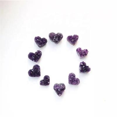 China High Quality Natural Specimen Rough Apophyllite Mineral Purple Heart Ore Healing Stone Crystal Cluster Home Decoration for sale