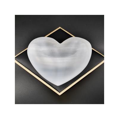 China Wholesale Nautical Moon Around Heart Spiritual Selenite Rolls Natural Heart Moon Bowl of Selenite for sale