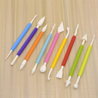 China Full Set Sustainable Carving Cutter Tools Decorating And Modeling Pastry DIY Fondant Cake Sculpting Pen for sale