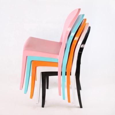 China Louis Hotel Stackable Chair Specific Use And Plastic Chairs For Wedding for sale