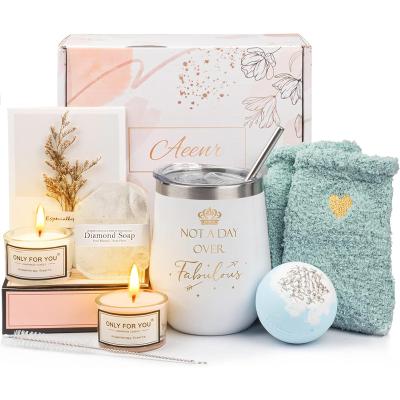 China Presentation Gift Set Relaxation Gift Tumbler Encouragement Basket Box Get Well Soon Women Spa Self Care Gift Set women gift set for sale