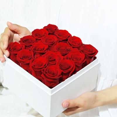 China Weddings Decoration Home Decor Hotel Lobby Professional Factory Manufacturer Preserved Rose Arrangement for sale