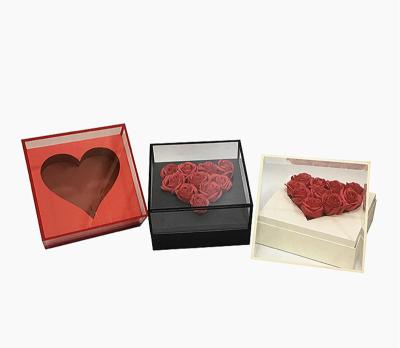 China Other 2022 Newest Square Heart Flower Packaging Gift Box With Acrylic Lid Luxury Quality for sale