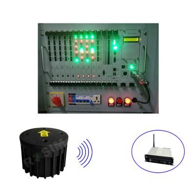 China Automatic traffic light controller to reduce congestion work with QTC L230mm/W100mm/H49mm for sale