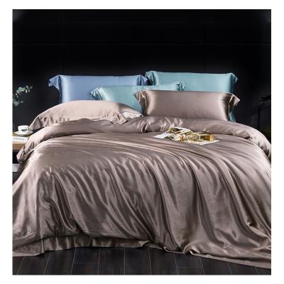 China Sustainable Solid Color Luxury Bedding Satin Quilt Cover Silk Bedding Sets for sale