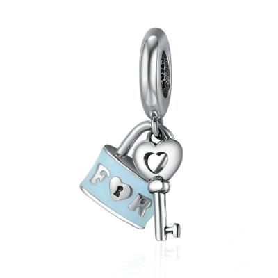 China Cute 925 Sterling Silver Promise Of Love Lock And Loving Key Dangle Charm Fit Women Charm Bracelet Jewelry BAMOER for sale