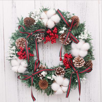 China Fashional 2021Christmas Wreaths and Garlands Factory Artificial Christmas Wreath Hanging Garlands Christmas Decorative Decorations for sale