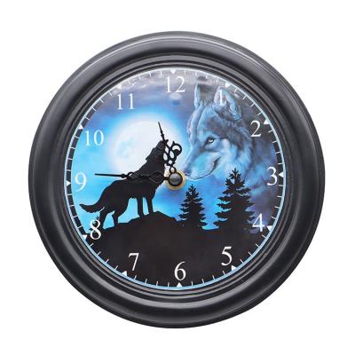 China All Products Customized Resin Applicable Clock Wolf Howl Model Home Decoration Products OEM Pendant High Quality for sale