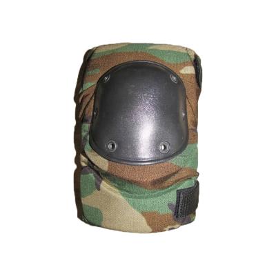 China Outdoor Activities Plus Size Knee Pads Shape Paintball CAMOUFLAGE Adult Elbow Pads Plus Size Knee Pads for sale