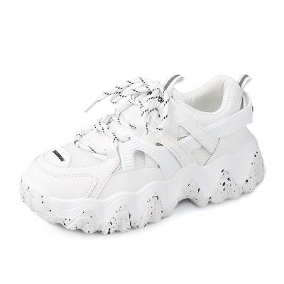 China 2020 New Fashion Anti-odor OEM Fashion Leisure Sports Shoes Comfortable Sports Shoes White for sale