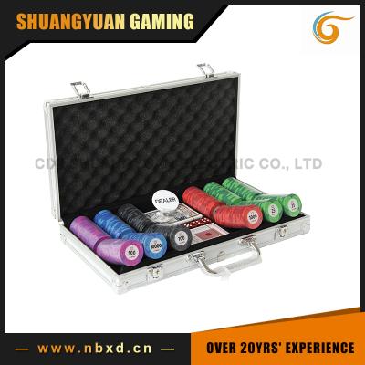 China Poker Chip Set With Aluminum Case, 9.5g Clay JUEGO ABS 300pcs Poker Chip for sale