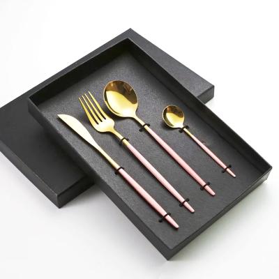 China Viable Unique Design Cutlery Geschirr Set Vintage Style Gold Plastic 304 Silverware Stainless Steel Gold Silverware Flatware Sets for sale