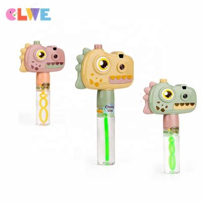 China Hot sale kidsmania children dinosaur projection lamp bubble magic wand summer novelty plastic bubble stick camera projection for sale