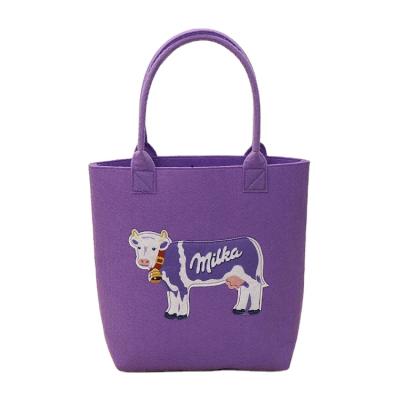 China Christmas Shopping Pattern Leisure Cartoon Nice Gift Eco-friendly Customized Handmade Felt Bag for sale