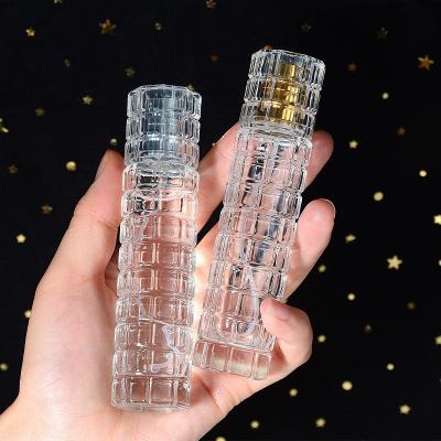 China Custom LOGO 30ml Cosmetic Spray Bottles Glass Cylindrical High End Cosmetic Perfume Bottle for sale