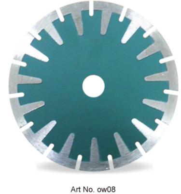 China Super Thin Sintered Diamond Turbo Saw Blade See Clots for sale