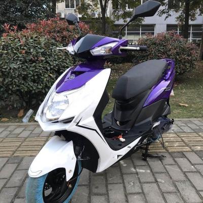 China Good style high quality 125cc gasoline aluminum scooter for sale