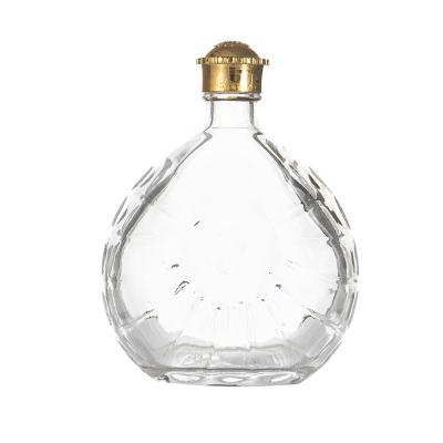 China 500ml 700ml 750ml Recyclable Customized Fancy Shape Whiskey Vodka Gin Liquor Bottles for sale