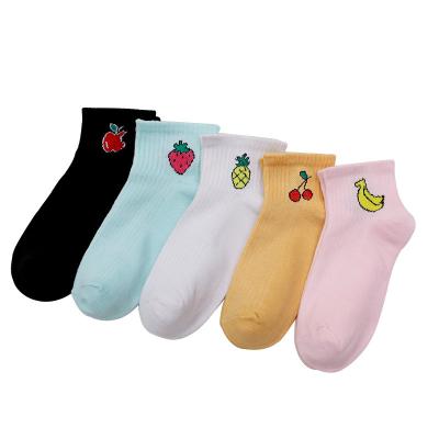 China New Sustainable Sale Wholesale Summer Fruits Knitted Combed Cotton Invisible Custom Ship Non Slip Womens No Show Socks for sale