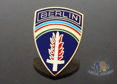 China Custom Metal Hard Enamel Soft Enamel Despoke Logo Lapel Pin Badges Made By Metal Awards for sale